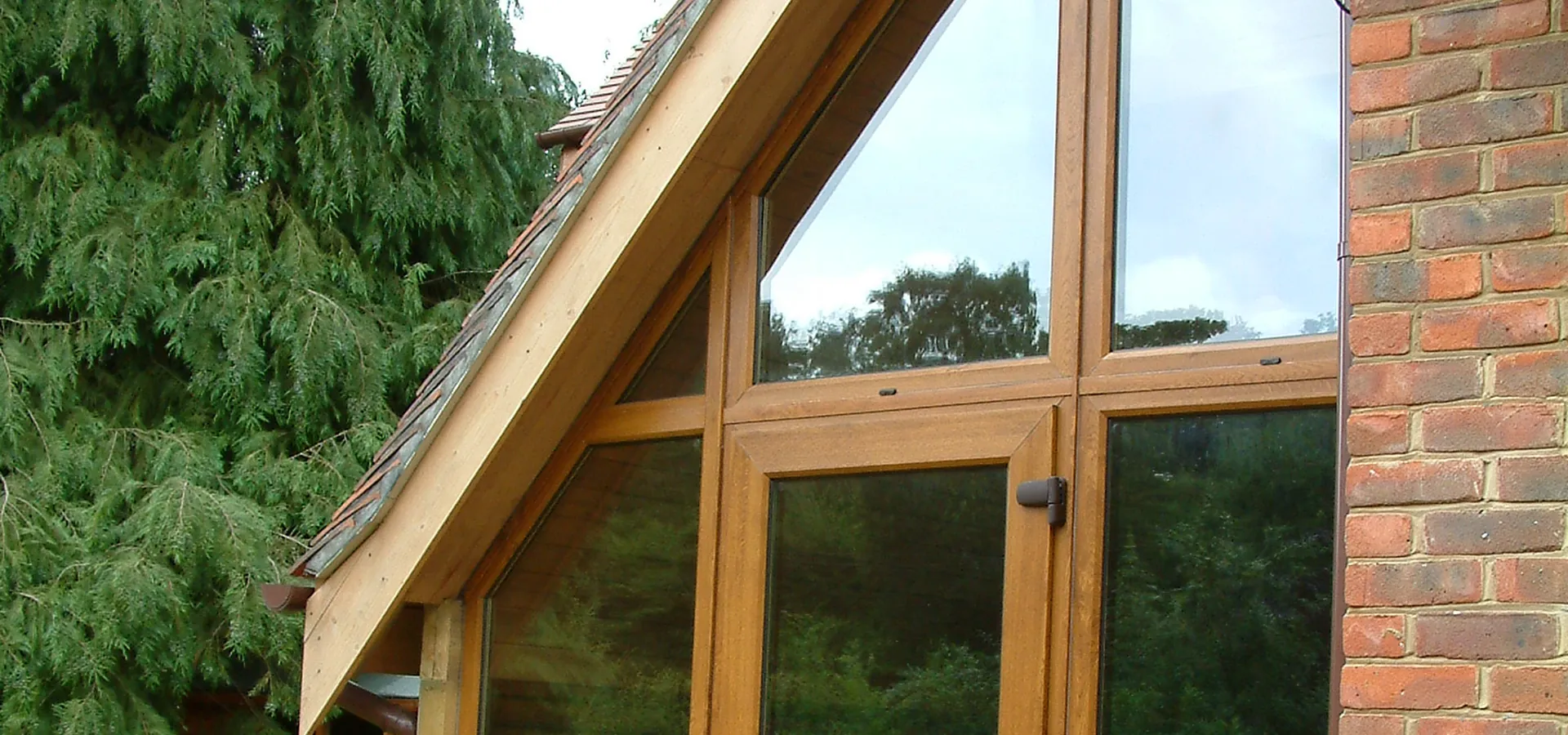 Bay Windows Streatham