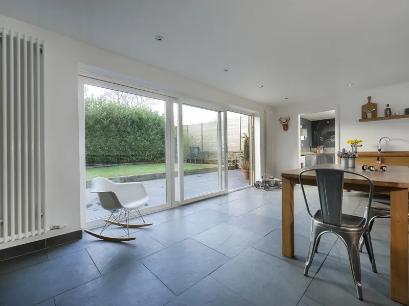 Sliding Windows Streatham